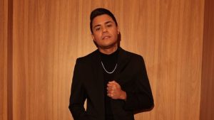 Felipe Araujo se emociona ao lembrar dos 10 anos sem o irmão