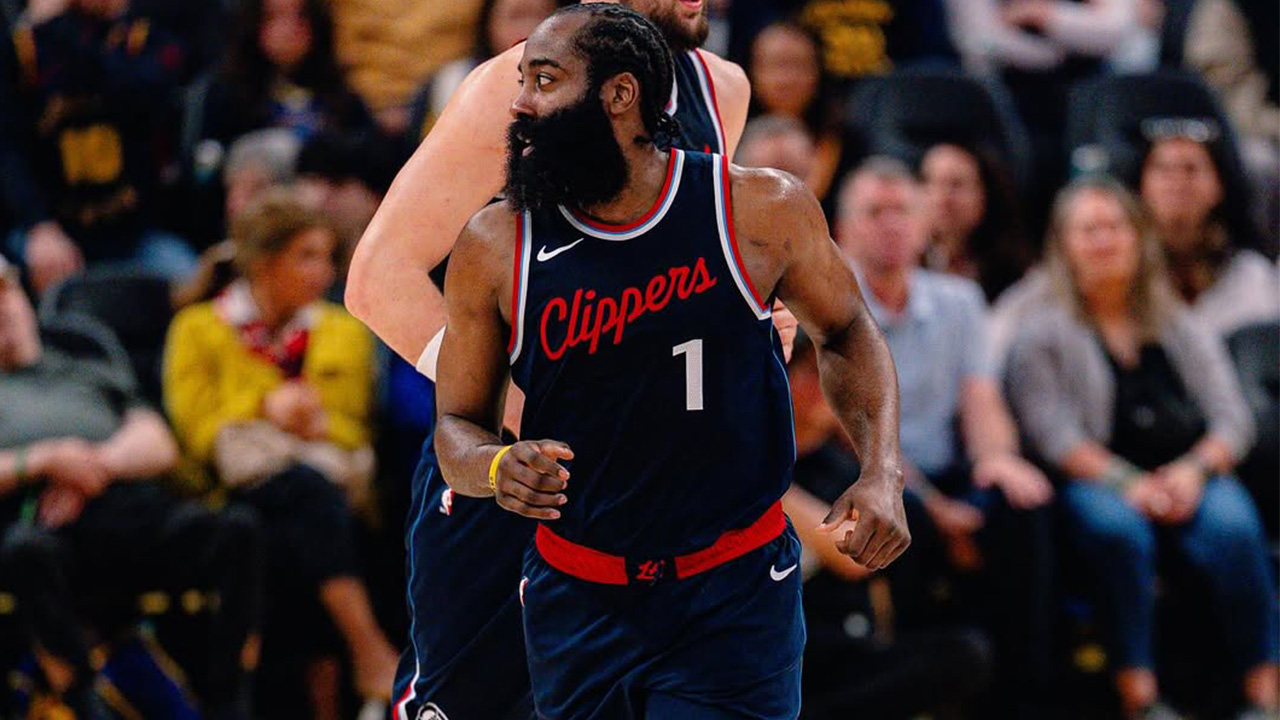 James Harden renova com Clippers e mira título inédito na NBA