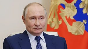 Rússia nega atrasar negociações de paz enquanto intensifica ofensiva na Ucrânia