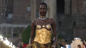 Cinema e arquitetura protagonizam desfile da Dolce&Gabbana