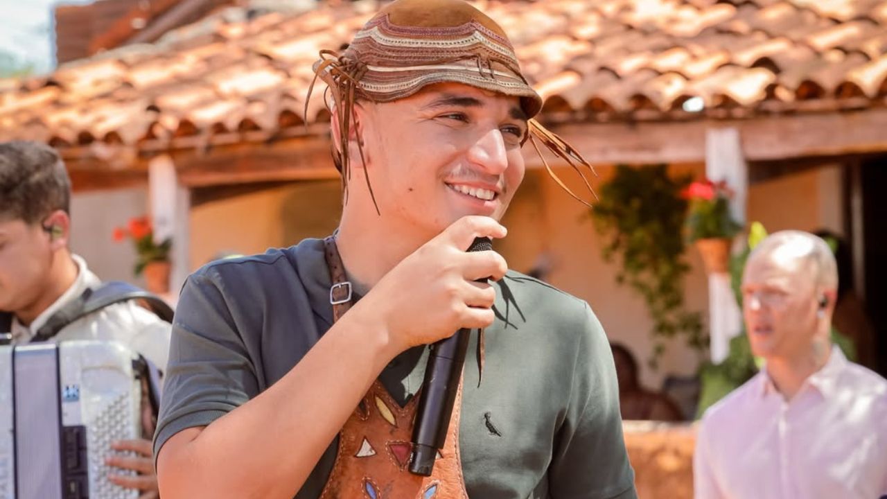 João Gomes abandona o álcool e revela motivo relacionado à saúde
