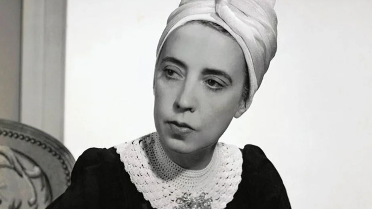Elsa Schiaparelli foi uma vanguardadista da moda | Reprodução/Fredrich Baker/Condé Nast/Getty Images Embed