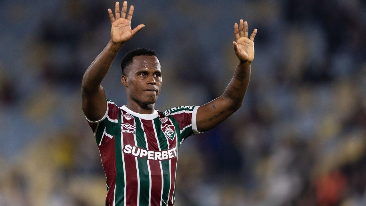 Fluminense oficializa saída de Jhon Arias rumo ao Wolverhampton