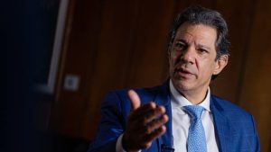 Haddad anuncia negociação com os Estados Unidos sobre tarifaço