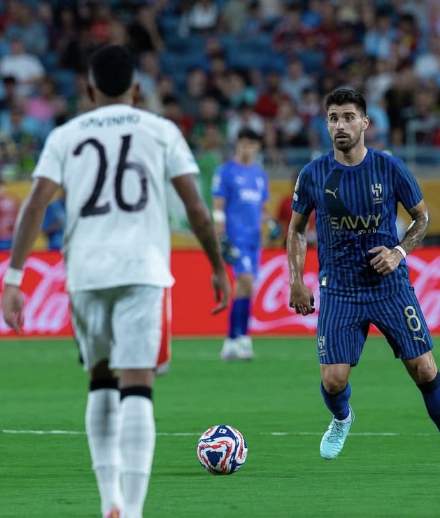 Al-Hilal chega às quartas com seis jogadores pendurados e tenta segurar suas estrelas para a semifinal do Mundial.