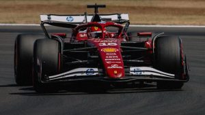 Ferrari lidera o TL3 com Charles Leclerc no comando em Silverstone