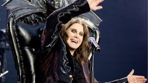 Cantor Ozzy Osbourne morre aos 76 anos