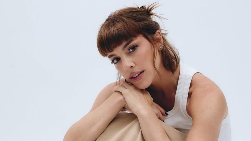Alice Wegmann em sessão de fotos l
Reprodução: instagram/@alicewegmann