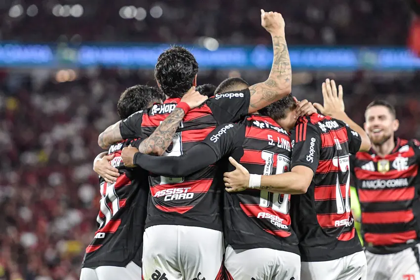 Flamengo contra Vitória