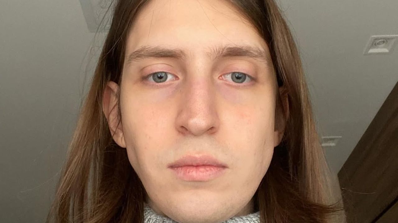 Justiça determina quebra de sigilo ao usuário que enviou ameaças de morte ao youtuber Felca