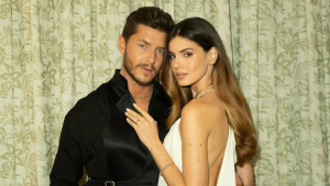 Camila Queiroz e Klebber Toledo revelam o sexo do bebê