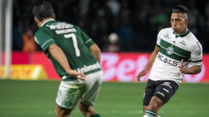 Coritiba e Chapecoense empatam confronto direto no Couto Pereira