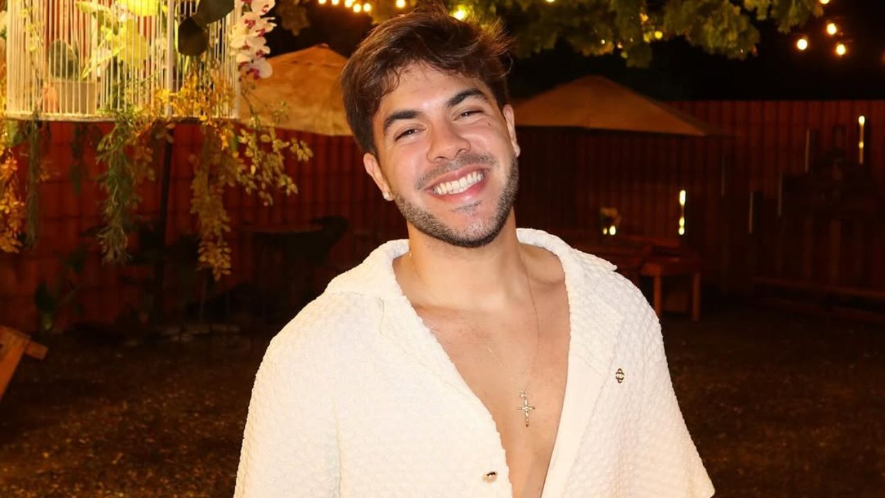 O influenciador Álvaro Xaro | Reprodução/Instagram/@alvxaro