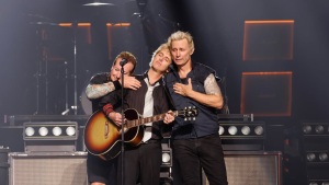 Green Day cancela show no Rio por conflito com jogo da Copa do Brasil
