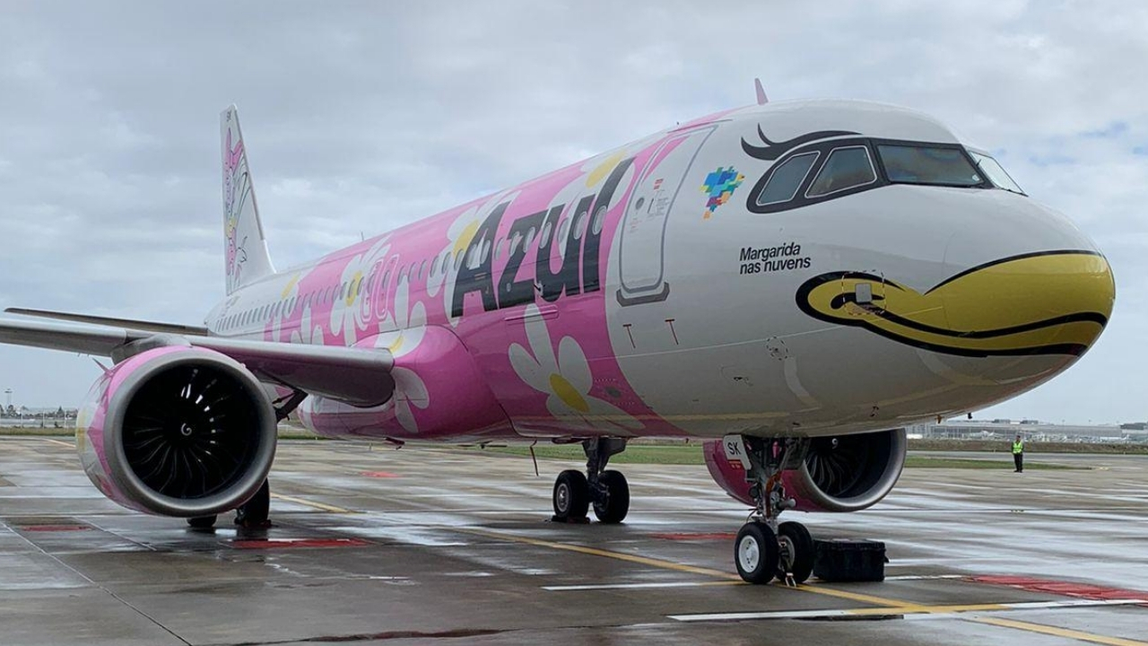 Aeronave da Azul de mesmo modelo do avião envolvido na ocorrência | Reprodução/Igor Pires/ Diário do Nordeste
