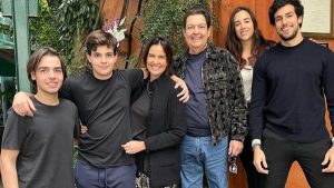 Esposa de Faustão afirma que ele se recupera bem