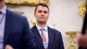 Viúva de Charlie Kirk quebra o silêncio após assassinato e revela planos políticos do marido