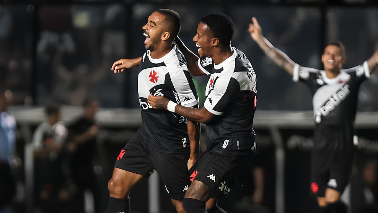 Paulo Henrique, Tchê Tchê e Lucas Freitas | Reprodução/Instagram/@pholiveira_96