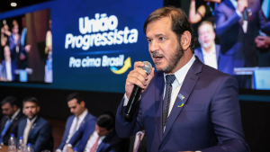 União Brasil dá 24 horas para filiados deixarem cargos no governo
