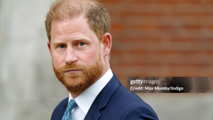 Príncipe Harry tem encontro com Rei Charles III e integrante da família real