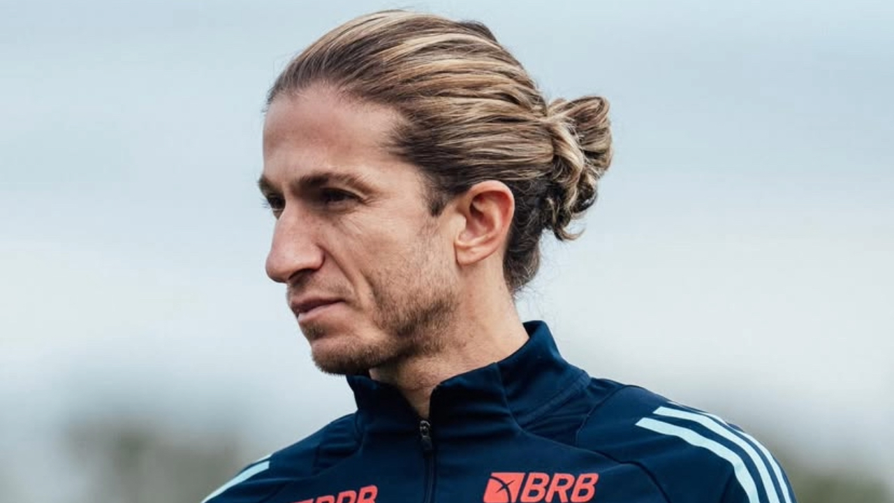 Filipe Luís planeja a preparação do Flamengo para a reta final da temporada | Foto: Reprodução/Instagram/@flamengo