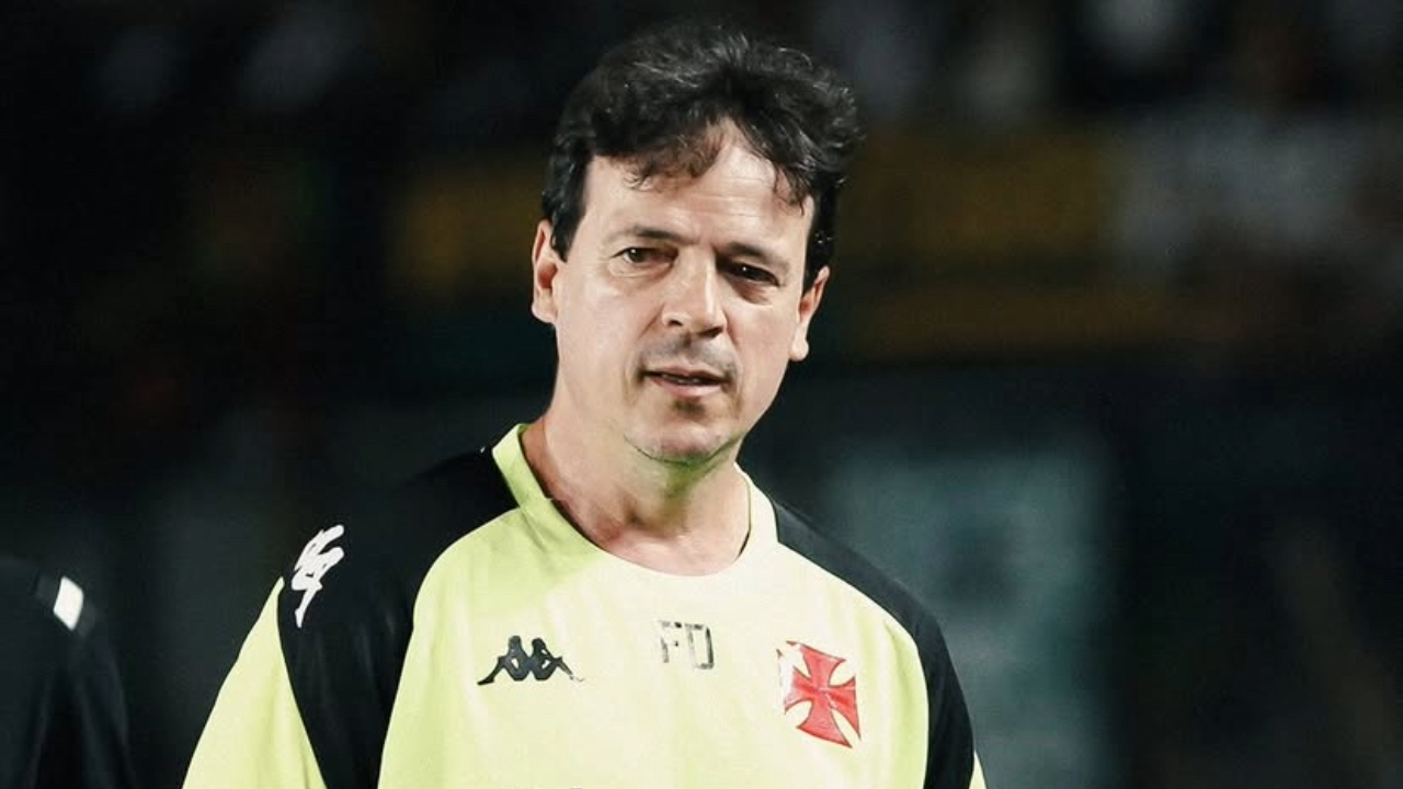 Fernando Diniz ajusta o time do Vasco para o clássico | Reprodução/Instagram/@timediniz