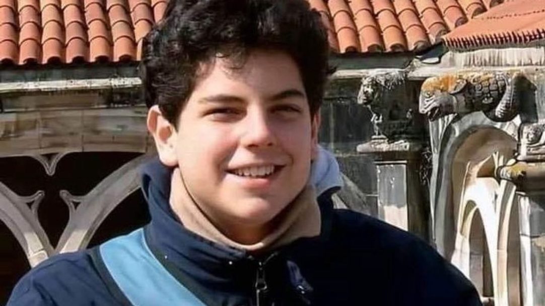 Carlo Acutis; quem foi o jovem que irá se tornar o primeiro santo millenial