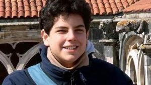 Carlo Acutis; quem foi o jovem que irá se tornar o primeiro santo millenial
