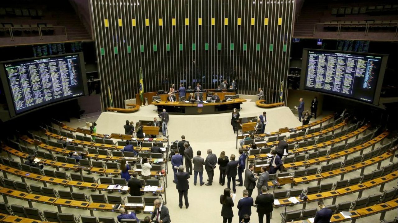 Câmara dos deputados | Reprodução/X/@exame