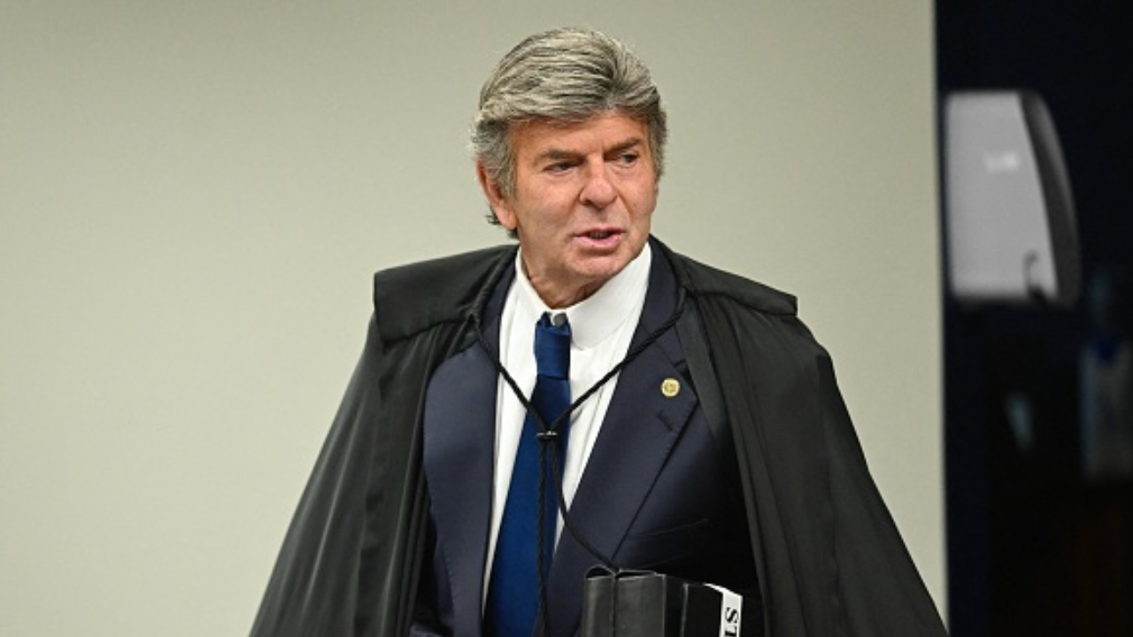 Ministros do STF criticam voto de Fux e questionam foro competente