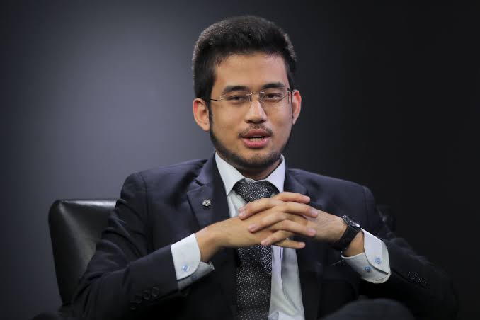 Deputado Kim Kataguiri quer isenção de cinquenta dólares para compras internacionais