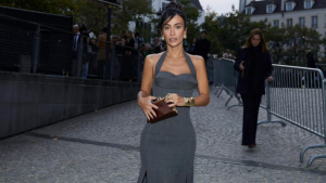 Silvia Braz faz sua estreia em Schiaparelli na PFW