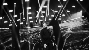 Paraná lança DVD e fãs perguntam: “O que ele faz pra se manter assim?” Paraná lança DVD e fãs perguntam: “O que ele faz pra se manter assim?”