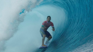 Gabriel Medina esclarece ação de marketing que simulou gravidez