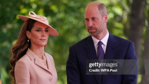 Tolerância zero: Príncipe William e Kate Middleton adotam nova dinâmica na realeza Tolerância zero: Príncipe William e Kate Middleton adotam nova dinâmica na realeza