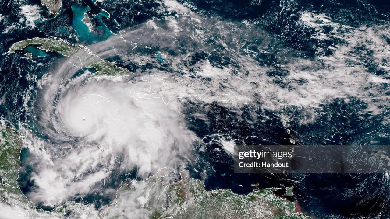 Imagem de satélite do furacão Melissa | Reprodução/Handout/Getty Images Embed