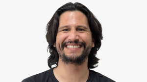 Gilson Fernando da Silva: 22 Anos de Inovação, Liderança e Carisma na Comunicação Visual e no ACM
