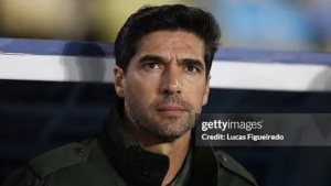 Abel Ferreira critica arbitragem e chama acusações de “narrativa hipócrita” Abel Ferreira critica arbitragem e chama acusações de “narrativa hipócrita”