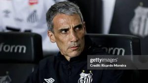 Vojvoda analisa derrota para o Vitória e diz entender desapontamento da torcida