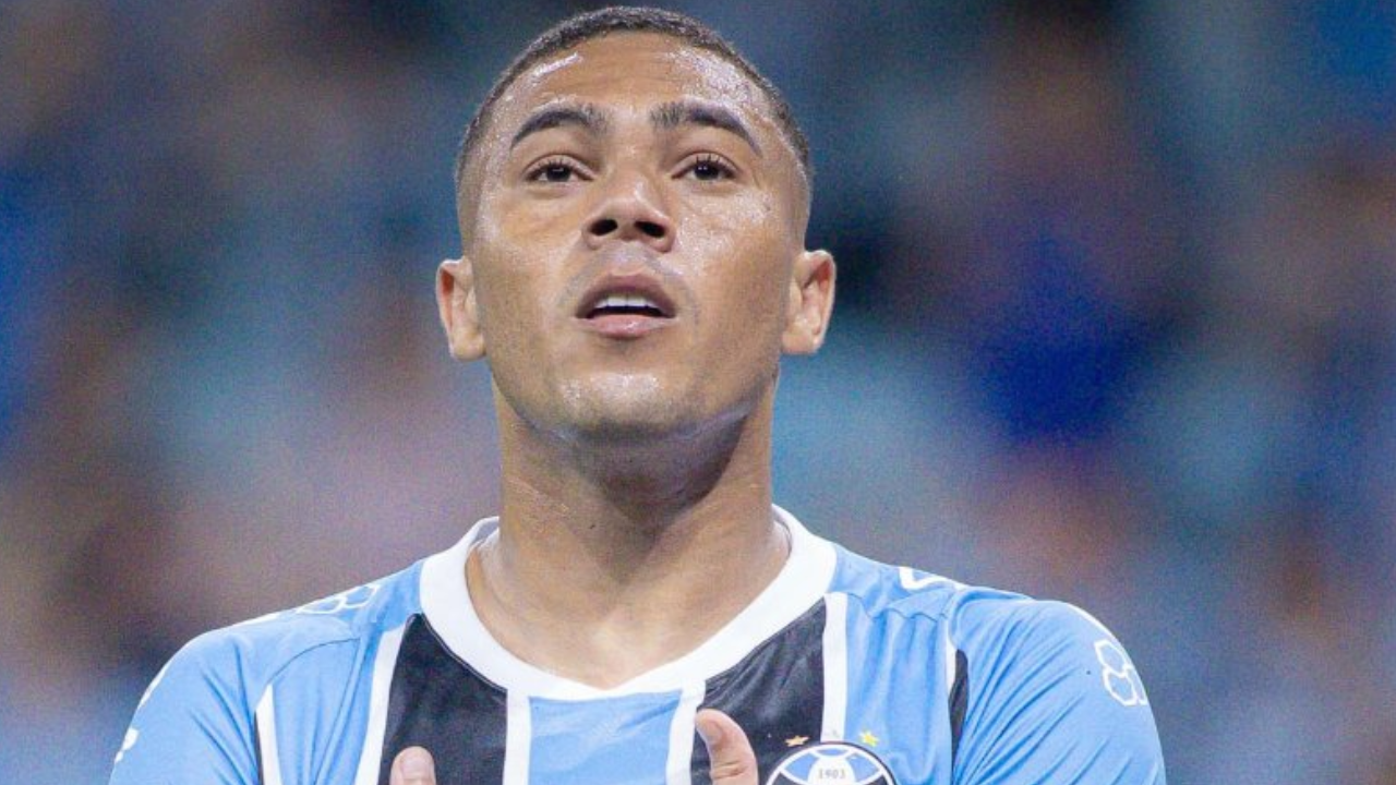 Carlos Vinícius | Reprodução/X/@Gremio