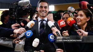 Rob Jetten, do partido centrista D66, vence as eleições da Holanda Rob Jetten, do partido centrista D66, vence as eleições da Holanda