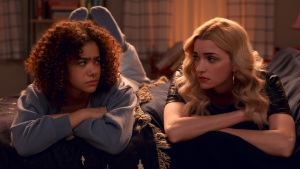 Gravações da 4ª temporada de Ginny & Georgia são iniciadas