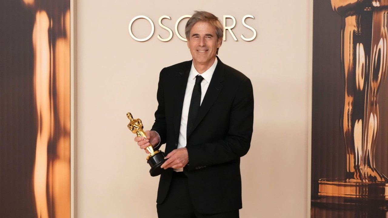 Walter Salles na Academy Museum Gala 2025 | Reprodução/X/@cinemaetudoisso