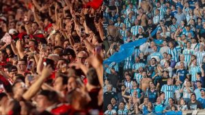 Torcedores de Flamengo e Racing são vistos em briga após semifinal Torcedores de Flamengo e Racing são vistos em briga após semifinal