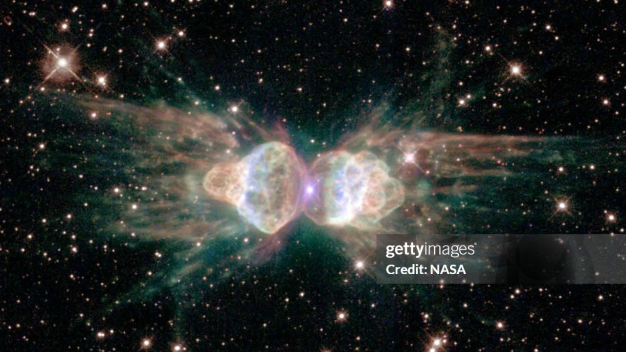 Telescópios captam “Superman”: explosão de buraco negro que brilha mais que 10 trilhões de sóis