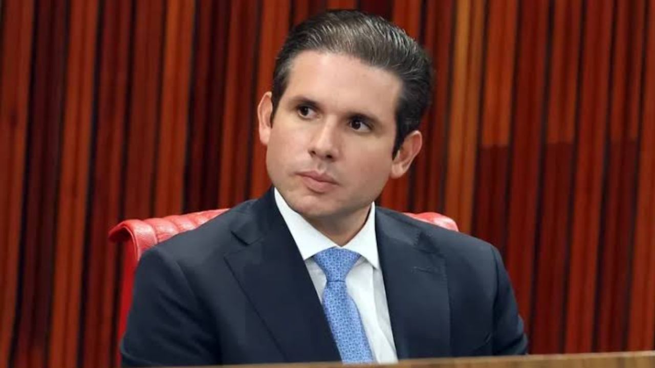 Hugo Motta adia votação de projeto Antifacção após mudanças do relator