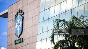 CBF critica declarações contra técnicos estrangeiros e defende respeito no futebol brasileiro