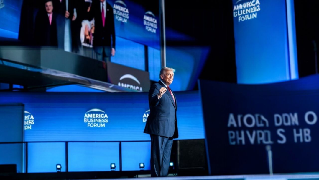 Trump alerta para corte de 20% nos voos caso paralisação do governo continue