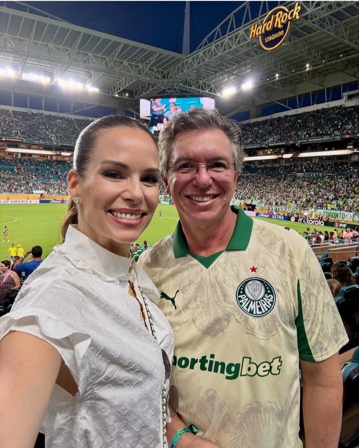 Boninho e Ana Furtado