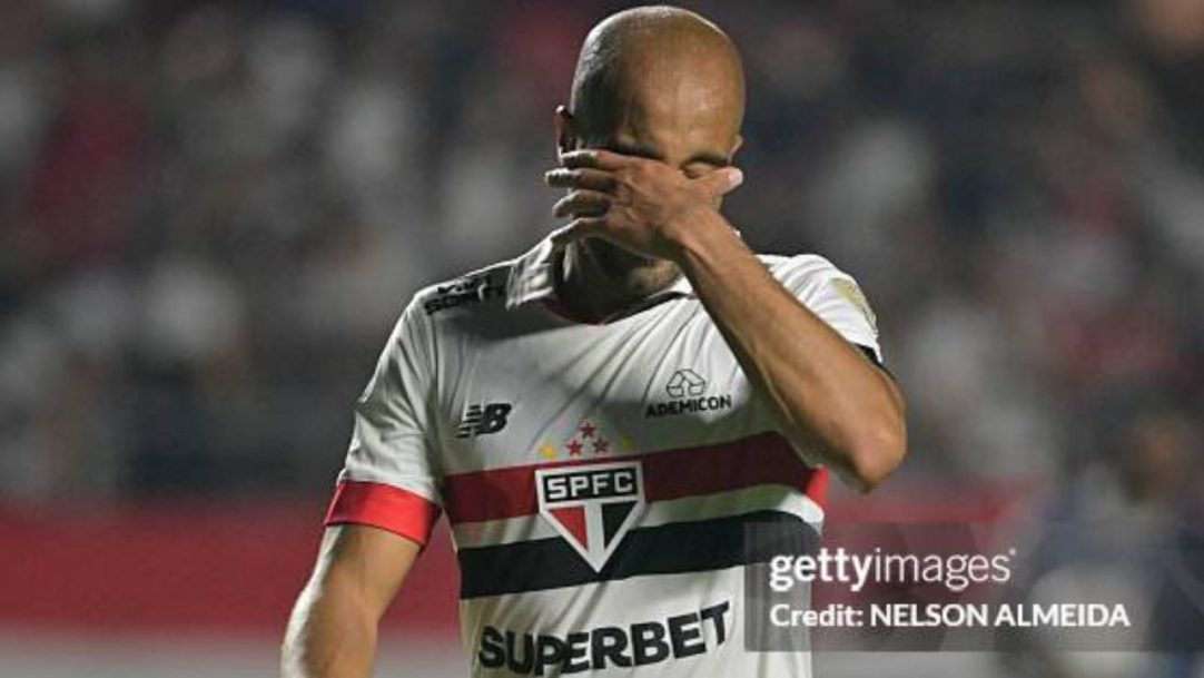 Nova infiltração expõe agravamento da lesão de Lucas Moura